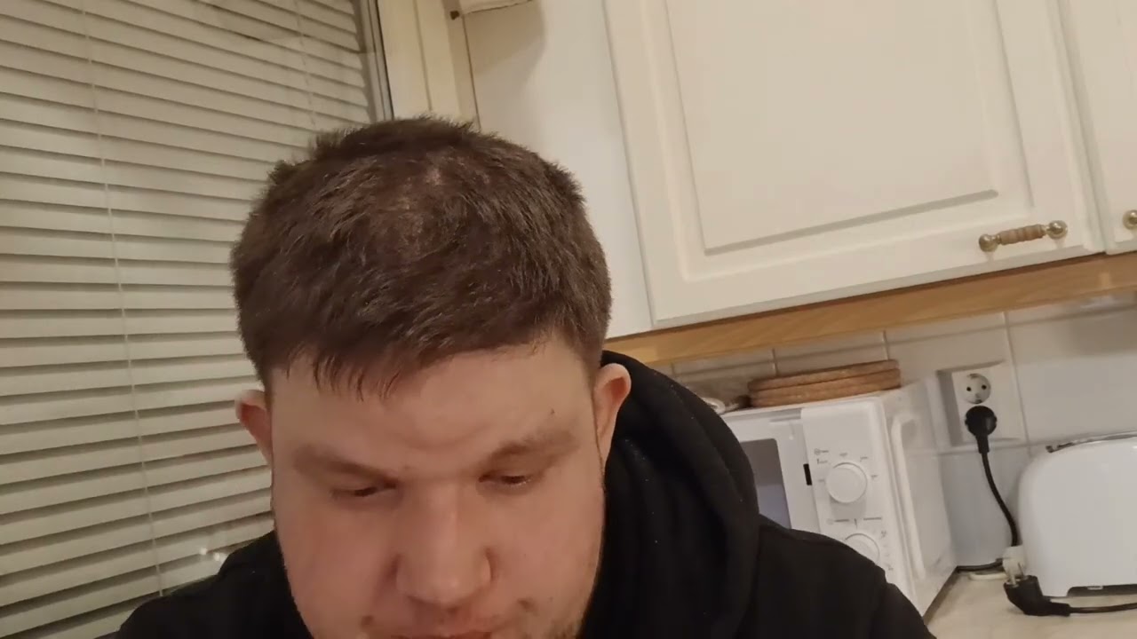 Varjokoodi ruosteenpunainen