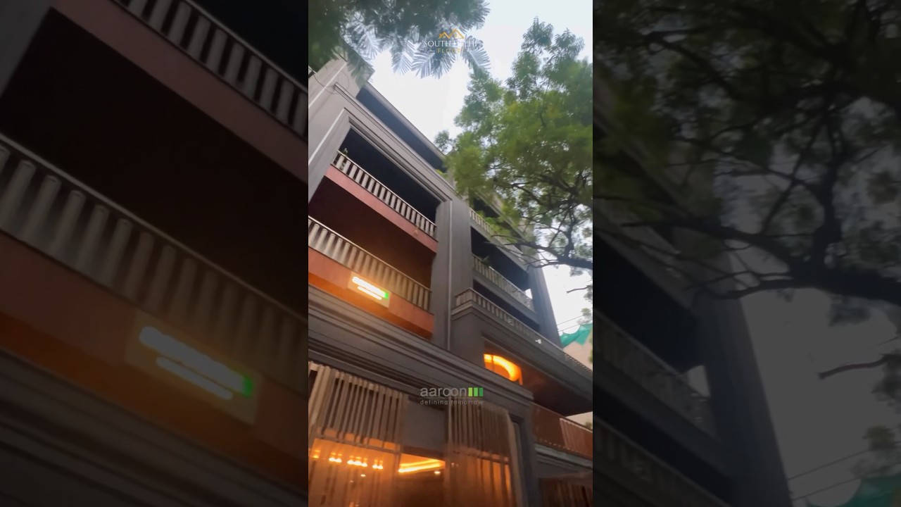 Boutique 500 Yards Corner Triplex in Greater Kailash - South Delhi Floors