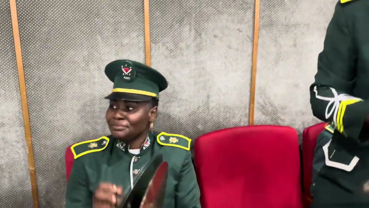 Faki Brazza dans kino ezale ma 1 #music #fakibrazza