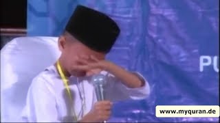 طلبوا منه قراءة القرآن فحدتث مفاجأة سبحان الله screenshot 5