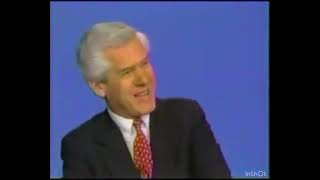 ACTION NEWS AT 6 FROM THANKSGIVING NIGHT 1993 WITH GARY PAPA , DAVE ROBERTS AND MARC HOWARD