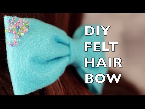Video: How To Make A Felt Bow Hair Clip