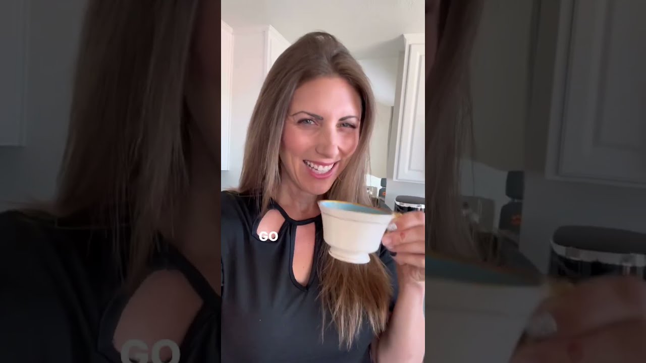 Coffee Before Skincare? My 4-Step Morning Routine ☕✨