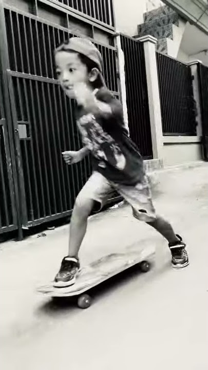 Skateboard anak