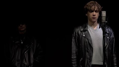 2darksides - Face it (Official Music Video)