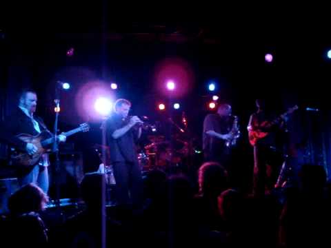 Bobby Lee Rodgers w Jeff Coffin Mu'tet - The Mad H...