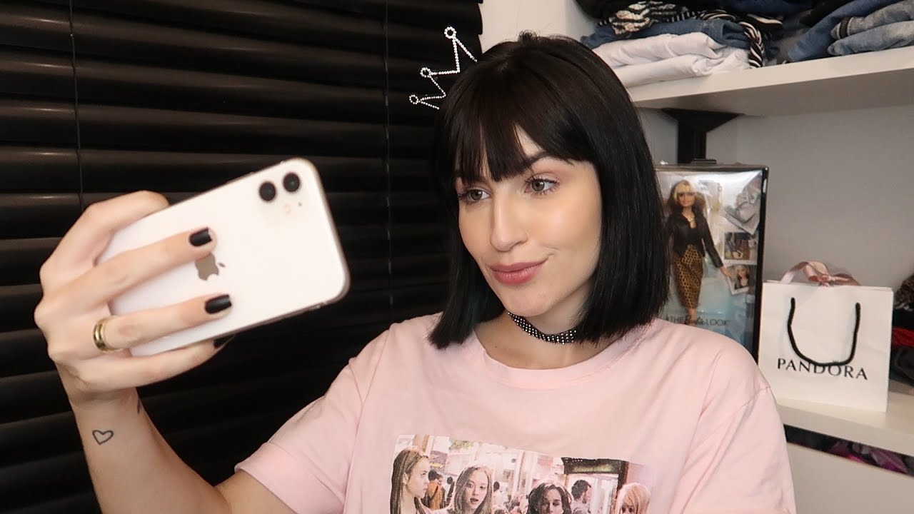 ASMR - AMIGA MALVADA respondendo PERGUNTAS!