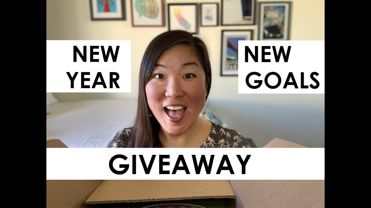 GIVEAWAY! NEW YEAR, NEW GOALS 
