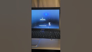 Installing Windows 11 insider preview update on a Compaq Presario CQ61 episode 9