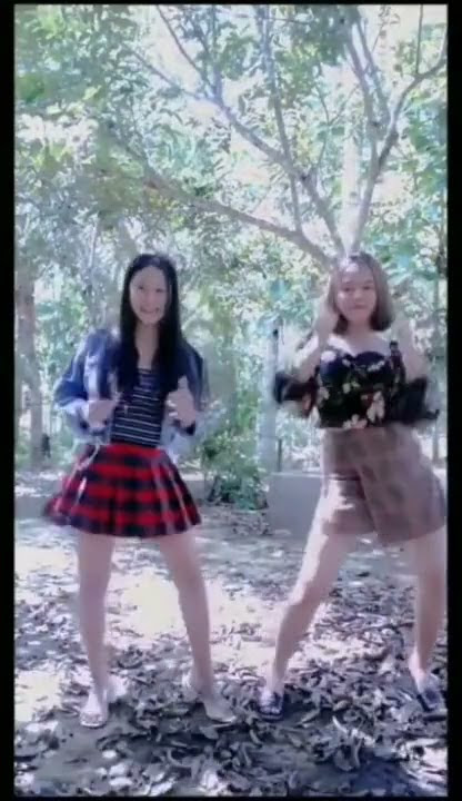 SMA pake rok mini - tiktok sma body goals, tiktok sma viral #Shorts