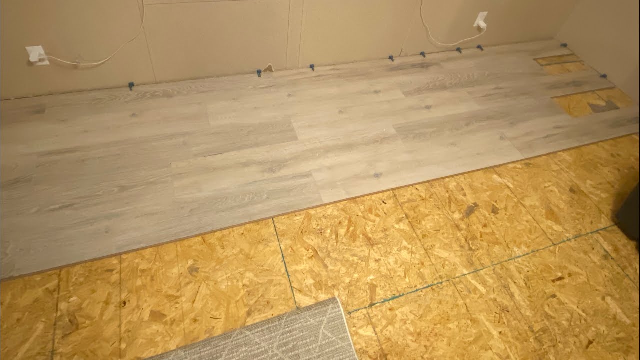 How to not install flooring ( don’t copy me I’m just a beginner ) 