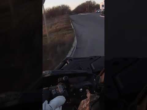 Включил заднюю при