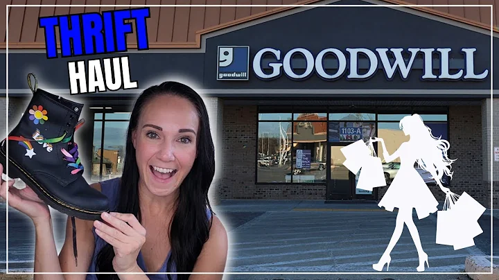 These Were JUST SITTING THERE!! Goodwill Thrift Haul to Resell on Poshmark & eBay #thrifting #resell