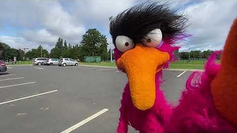 Litter loathing puppet tackles takeaway food packaging. Absolutely ragin