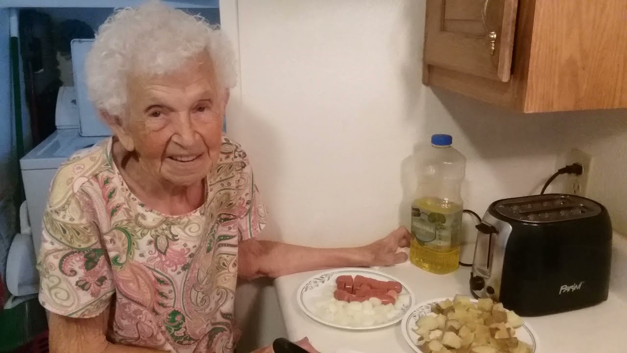 Southern Mama makes Poorman's Meal