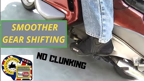 Smoother gear Changing, gear shifting on your motorcycle: riding tips