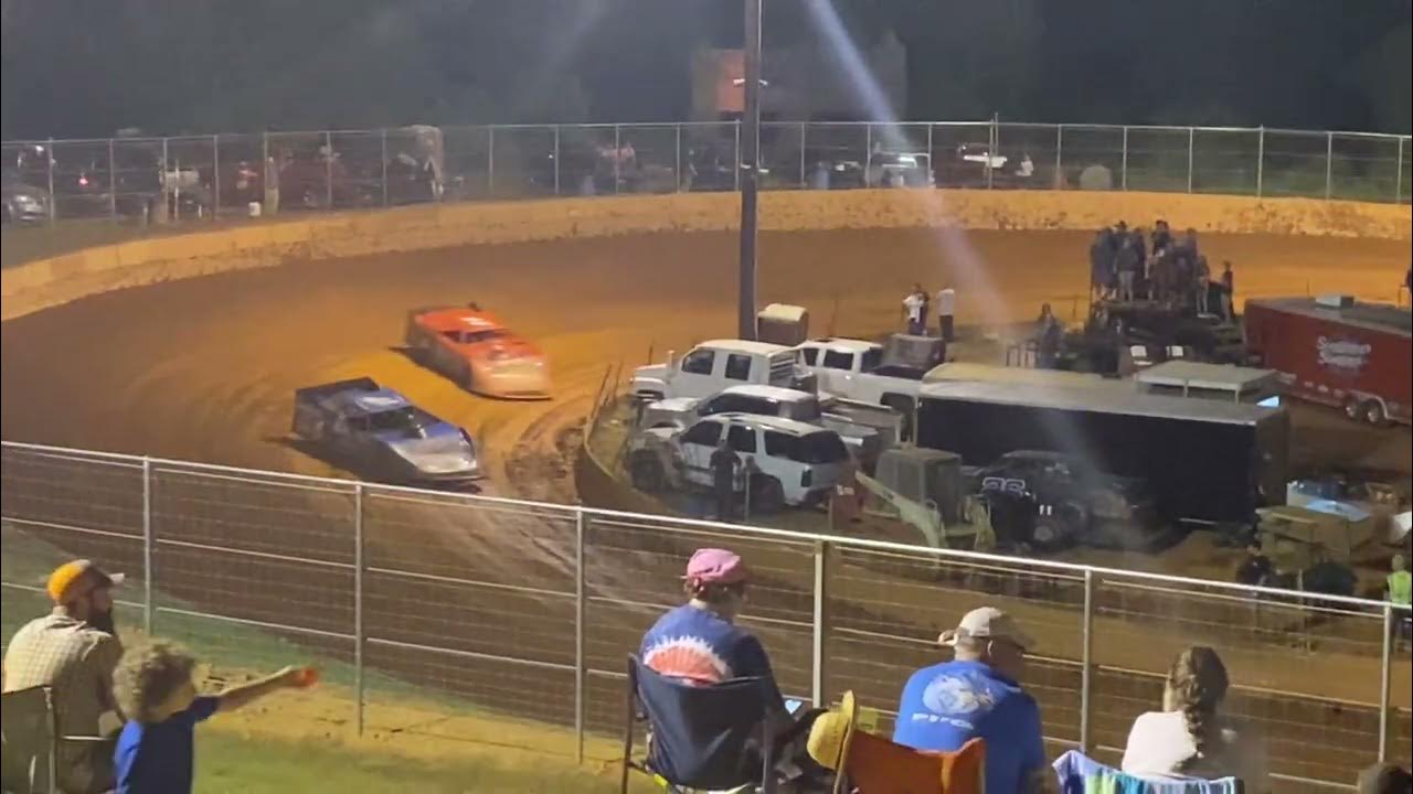 Winder Dirt Track Race Number 11 Car Gus Simpson YouTube