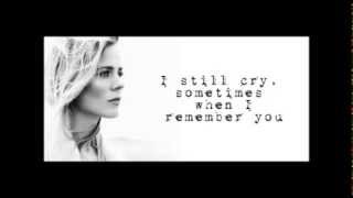 Ilse DeLange - I Still Cry (Lyrics Video)