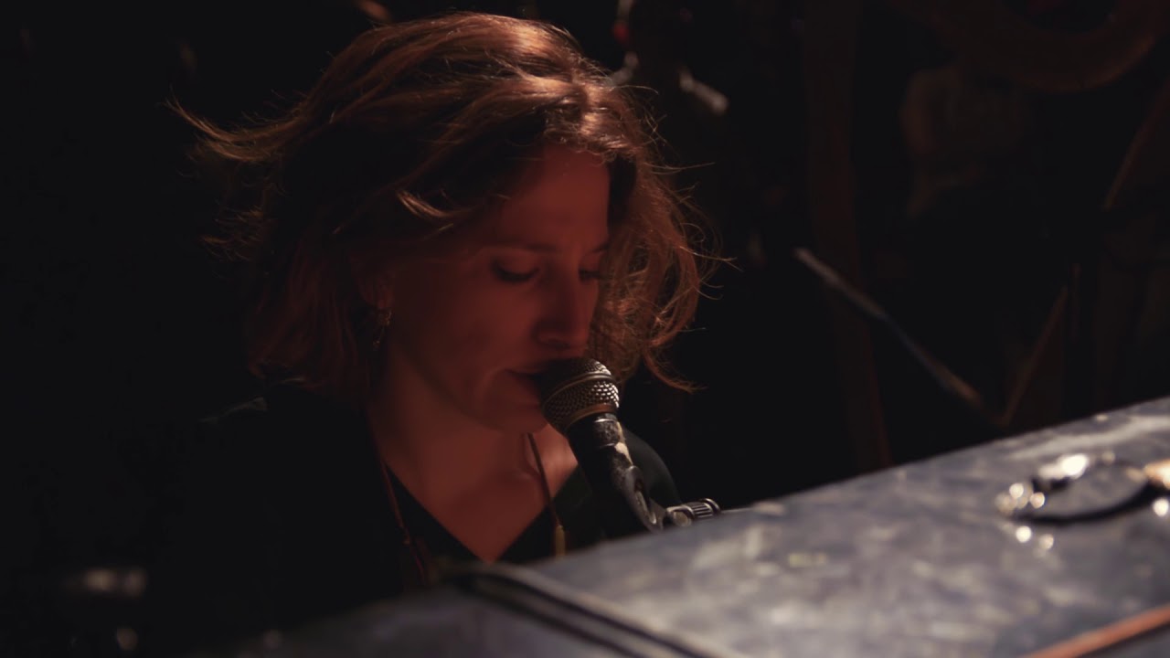 Meirav Helinger - I Want You (She's So Heavy) Live - The Beatles cover