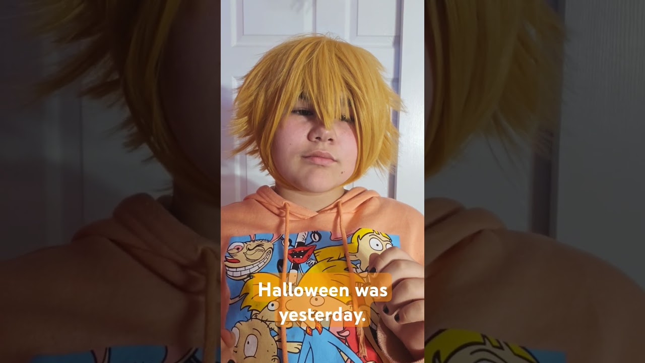 He loves christmas  #animecosplay #mha #cosplay #denkikaminari #cosplayanime #myheroacademia #bnha