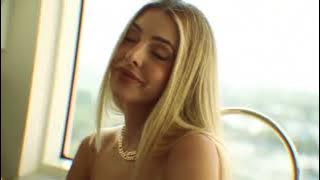 Corina Smith - A Veces (Video Oficial)