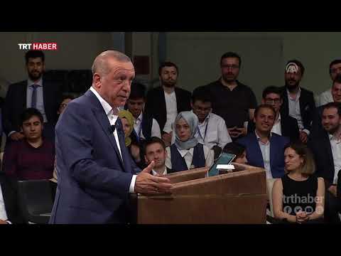 Cumhurbaşkanı Erdoğan’dan Cristiano Ronaldo’ya övgü