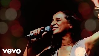 Video thumbnail of "G.R.E.S.E.P. De Mangueira - Maria Bethânia, A Menina Dos Olhos De Oyá"