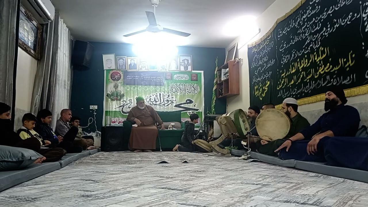 المداح السيد احمد المشهداني في تكية والده