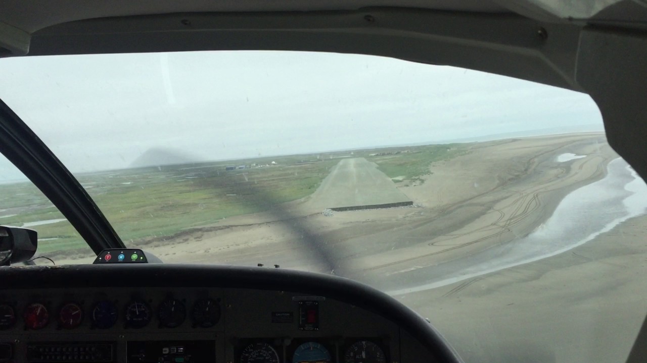 Grant Aviation flight landing in Hooper Bay, Alaska in June 2017 YouTube