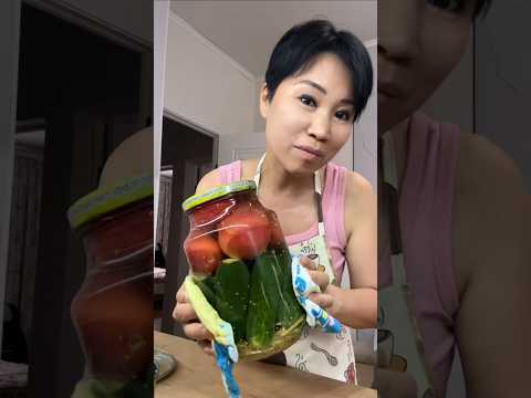 Маринованные огурцы🥒с помидорами🍅 #оченьвкусно #рецепты