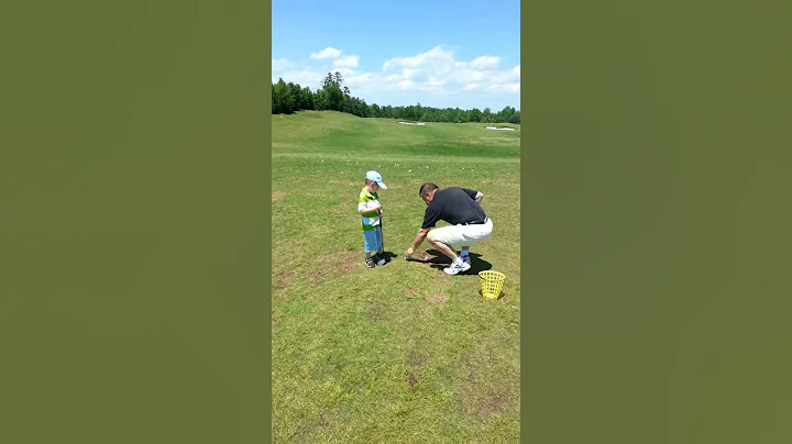 2 Year Old Golfer!