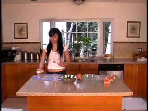 sexy girl cooking - YouTube
