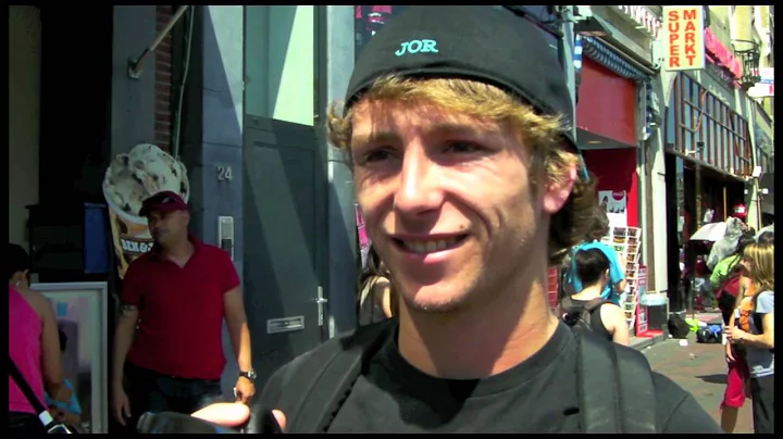 Hey you! What song are you listening to?  AMSTERDAM EDITION