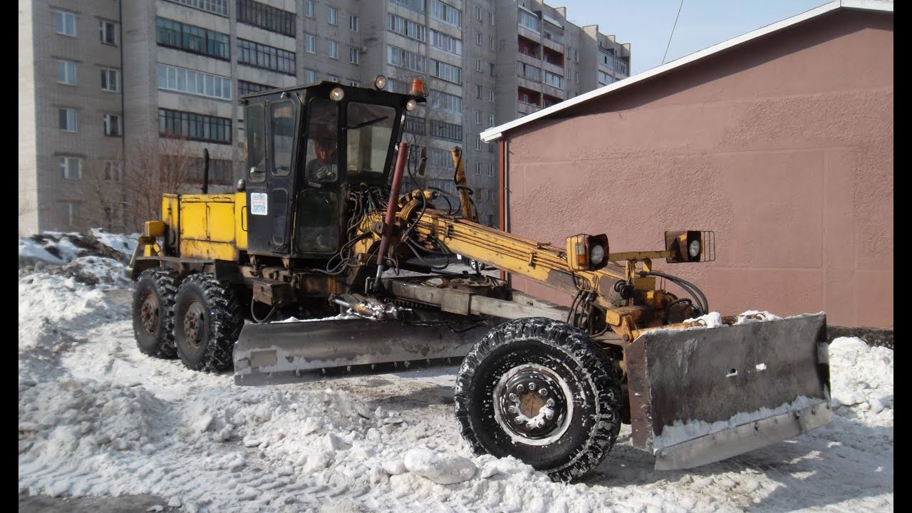 Грейдер ДЗ-180 и Foton Lovol FL935E на уборке снега. Звук А-01.