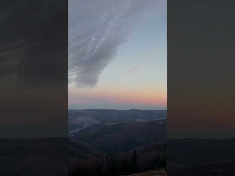 полонина Явірник що знаходиться у м Яремча явірник полонина карпати гори 