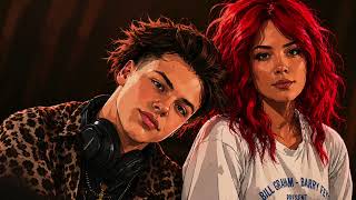 YUNGBLUD, Halsey - 11 Minutes ft. Travis Barker (Nightcore)