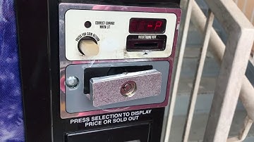 Vending machine business price change Dixie Narco 501-E