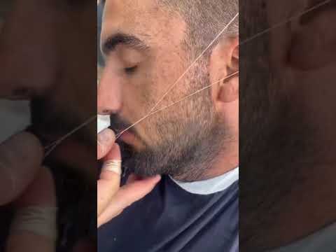 Video: Bagaimana untuk mencukur garis leher?