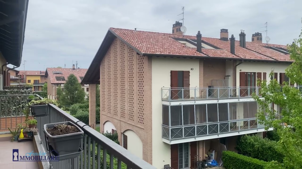 BILOCALE CON SOTTOTETTO, BOX DOPPIO E CANTINA