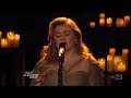 Kelly Clarkson Sings "Breath Of Heaven (Mary