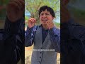 Una mujer se avergonzaba de su esposo trabajador, pero él aprendió a valorarse