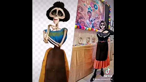 Pocoloco coco movie trick or treat