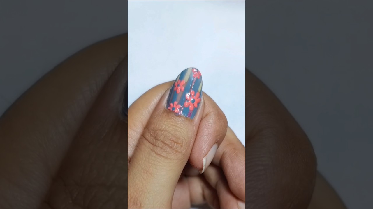 Easy Stripe Nail Art at Home 🏡💅 