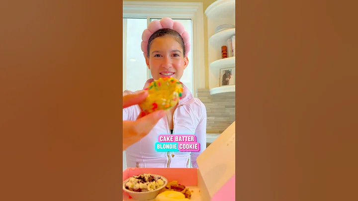 Crumbl Cookie 🍪 👅REVIEW!! {which one is your fav?! 🫶🏻🥇}