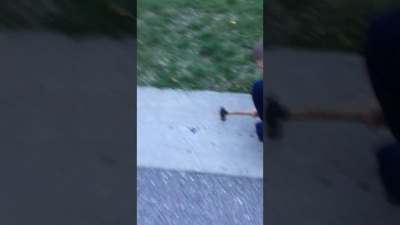 Breaking fidget spinners