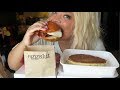 eggslut mukbang! | messy breakfast sandwich eating show