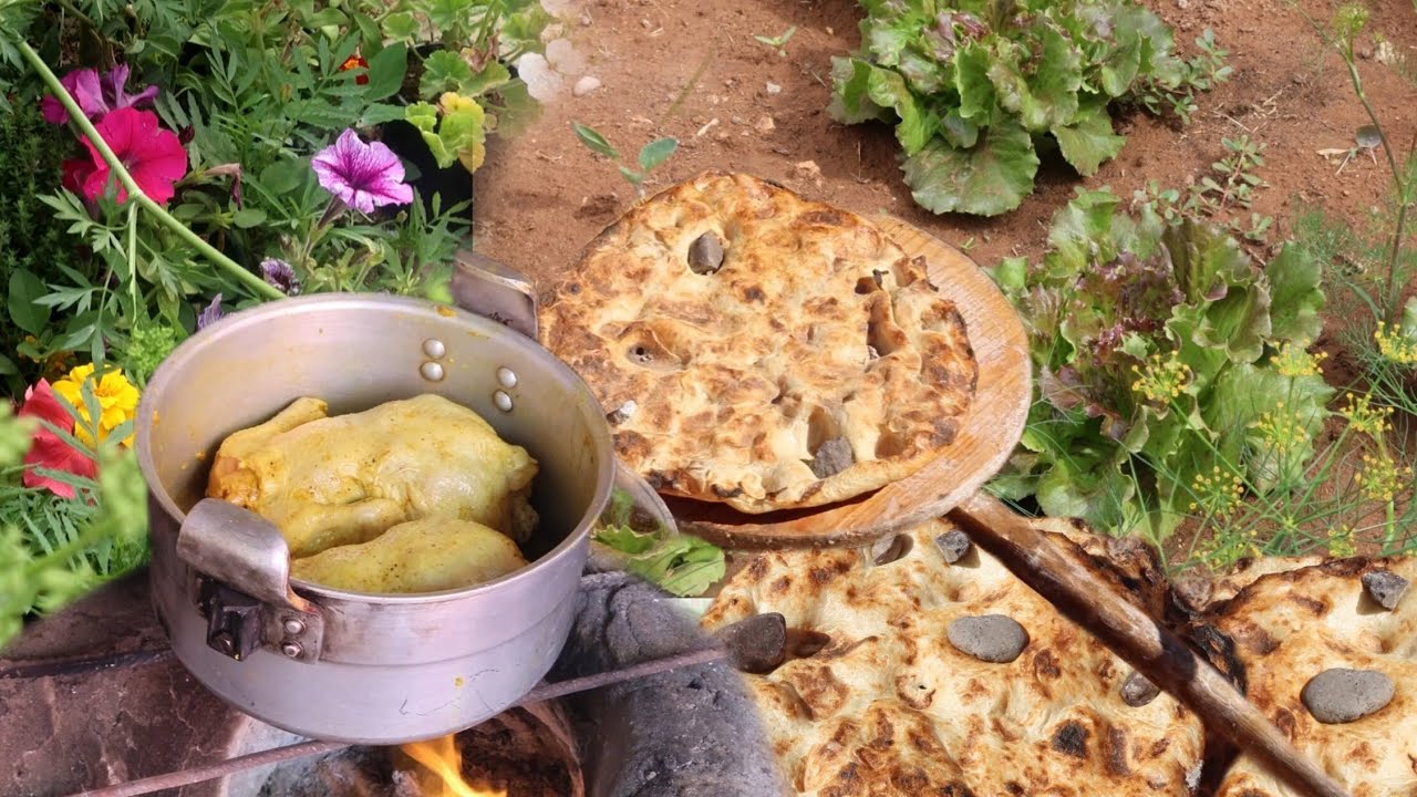 نهار بالبادية المغربية 💪🇲🇦 خبز تفارنوت الفطور و دجاج مشوي او محمر للغذاء🍗🥗 مع سلطة من خضروات طازجة