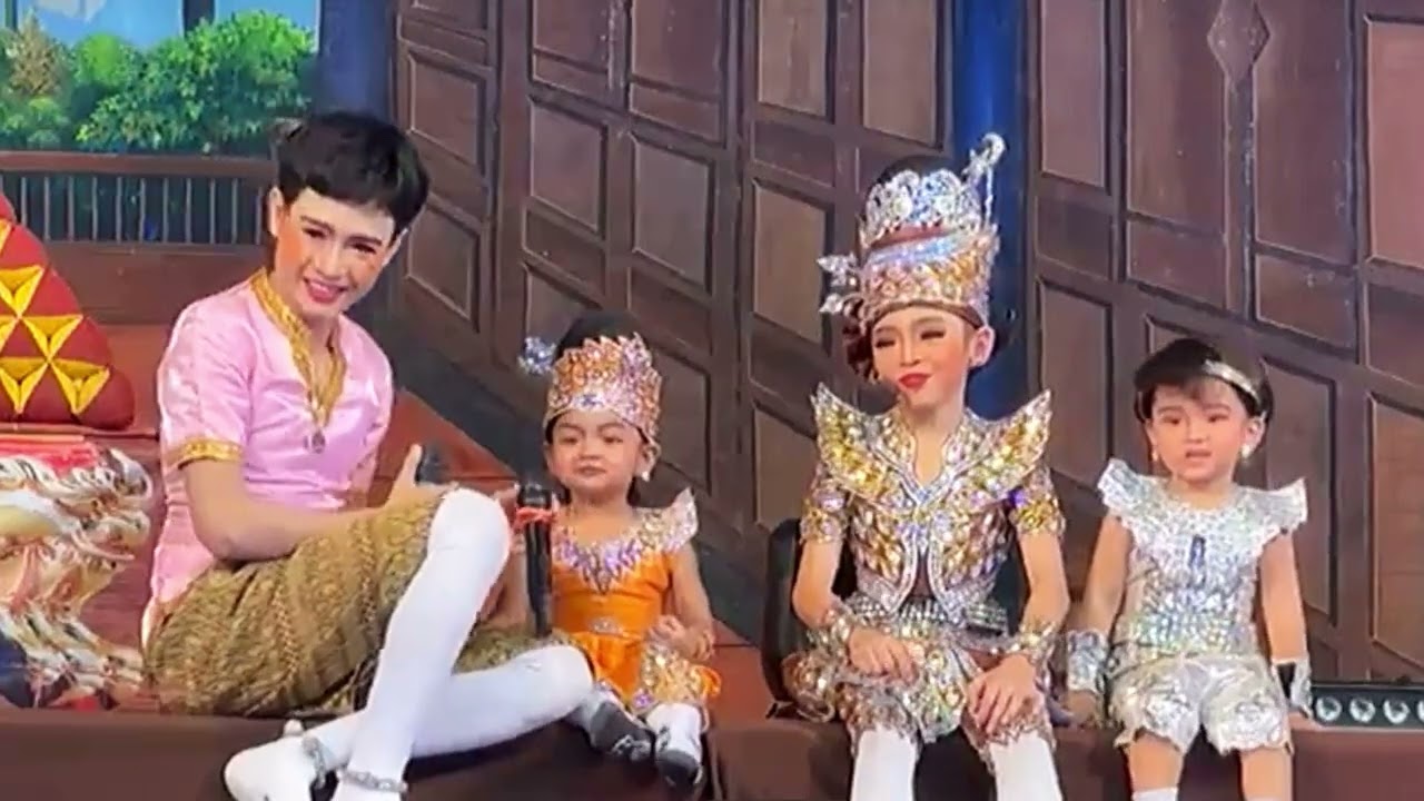 พี่รถเบ๊นซ์ พี่บีเอ็มร้องเลยครับ เดี๋ยวไอเฟลรำเองครับ 😂ไอเฟล มีการหัวเราะ บีเอ็มร้องกลอนซะด้วยนะ