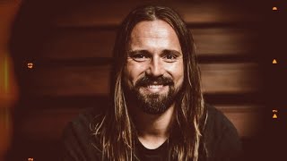 Top 50 songs produced By Max Martin Resimi
