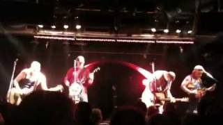 Hayseed Dixie - Hells Bells (live in Vienna)